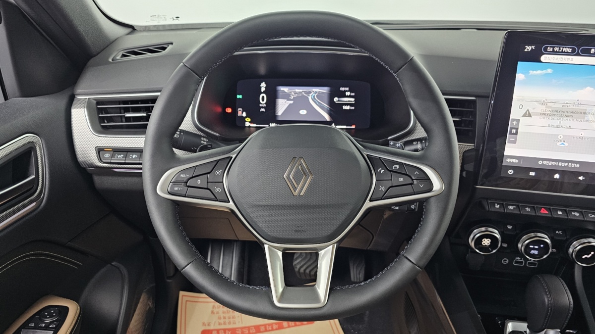 Renault Arkana, 2025 — фото 12 из 12