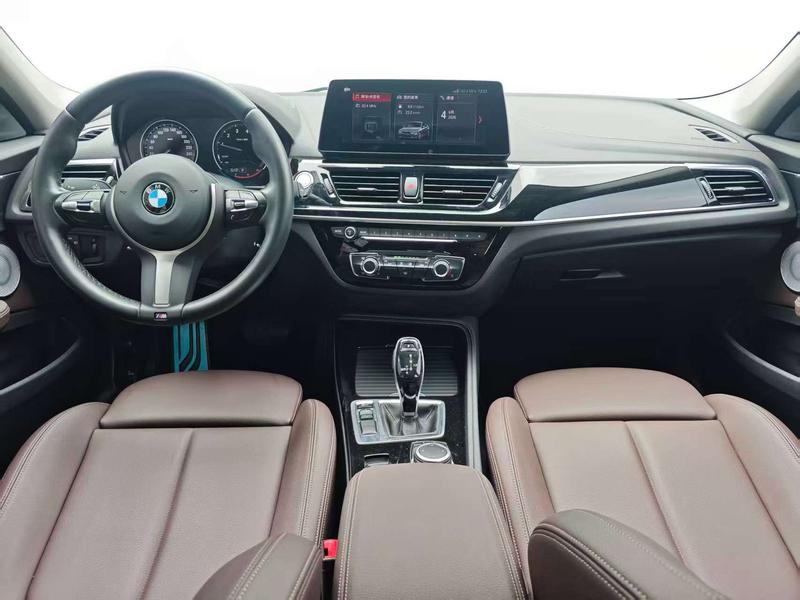 BMW 1 Series, 2022 — фото 8 из 12