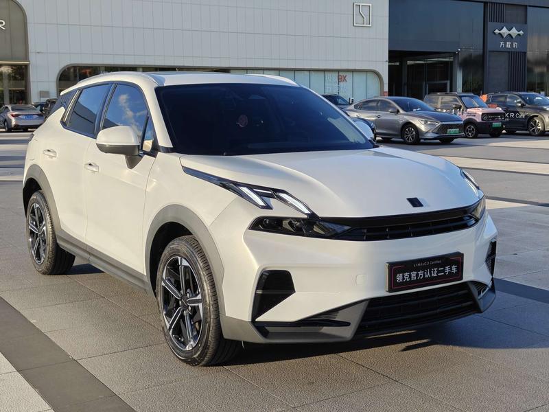 Lynk & Co 06 EM-P Hybrid, 2025 — фото 3 из 11