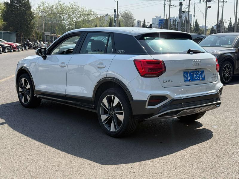Audi Q2L, 2023 — фото 4 из 11