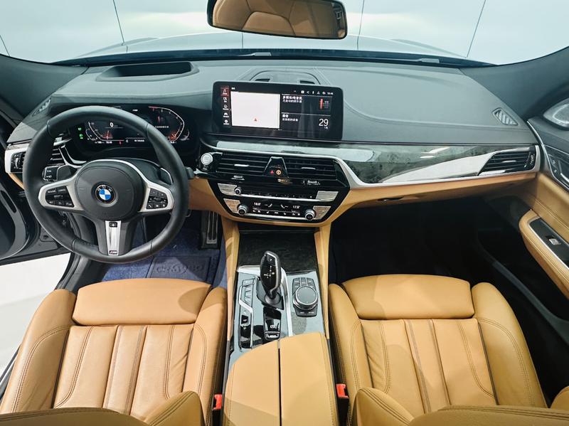 BMW 6 Series GT, 2024 — фото 8 из 12