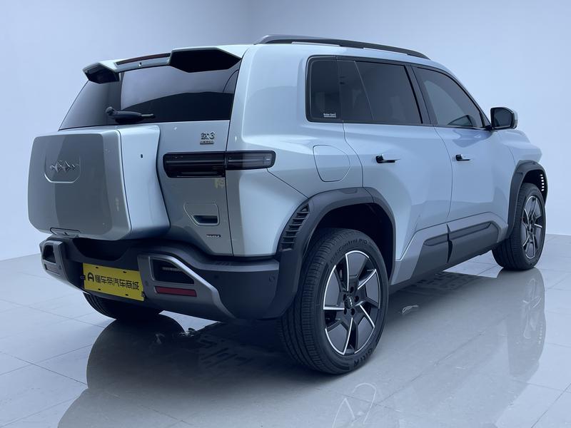 BYD FangChengBao Titanium 3 (Tai 3), 2025 — фото 7 из 12