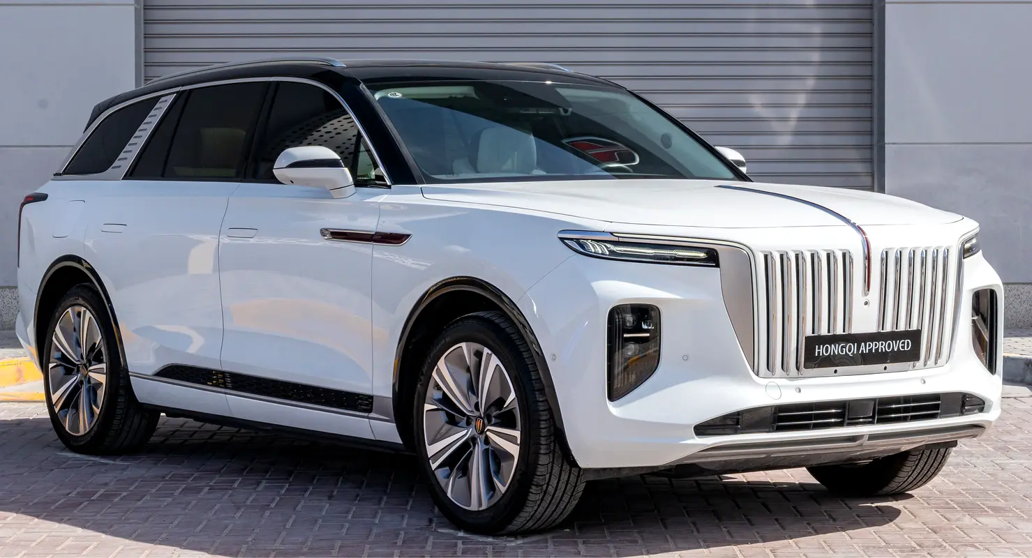 Hongqi E-HS9, 2023