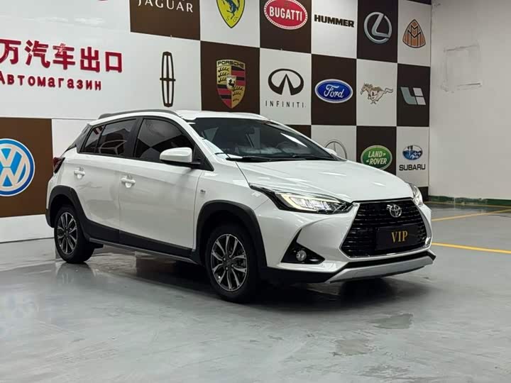 Toyota Yaris L Hatchback, 2022 — фото 3 из 9