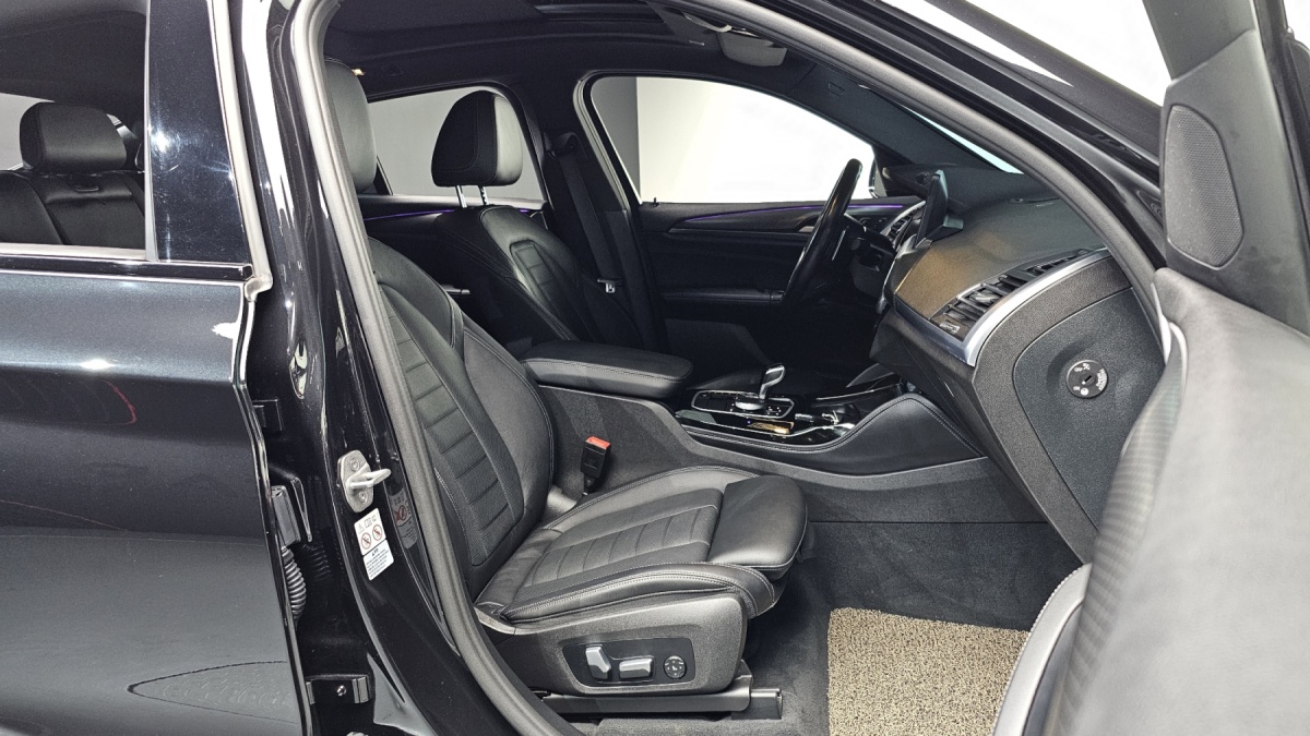 BMW X4, 2023 — фото 11 из 12