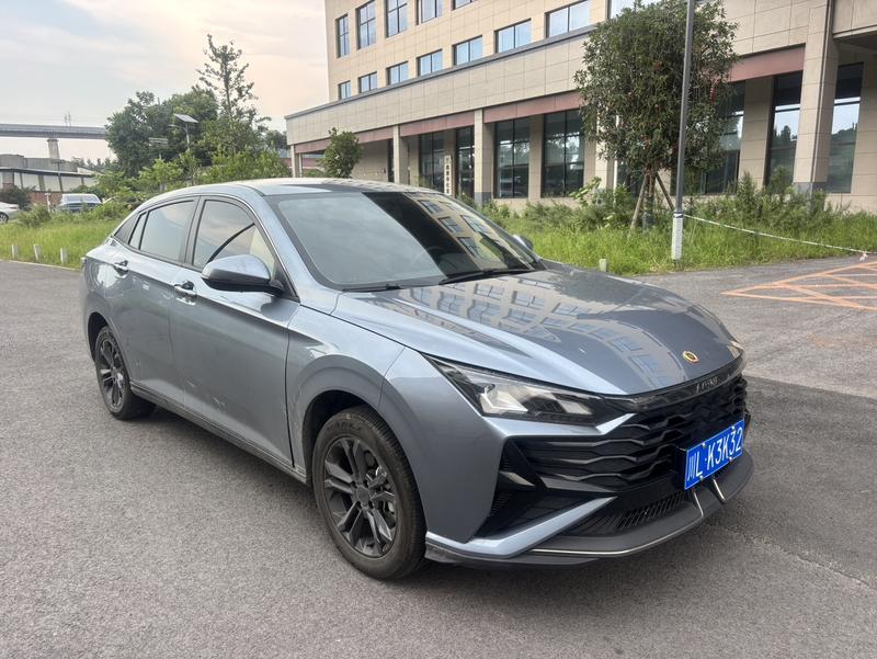 Dongfeng Aeolus Yixuan, 2025 — фото 3 из 10