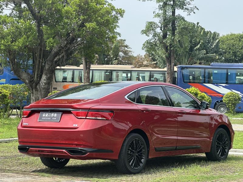 Geely Emgrand GT, 2022 — фото 7 из 12