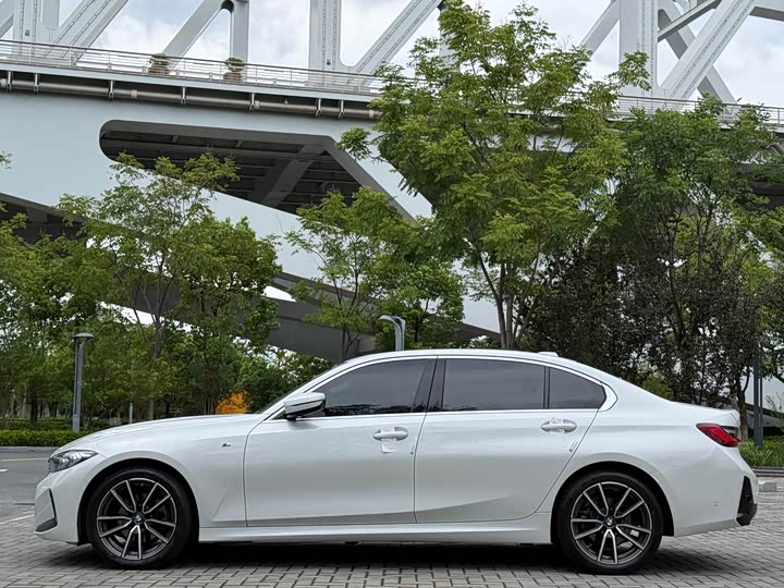 BMW 3 Series, 2024 — фото 4 из 9