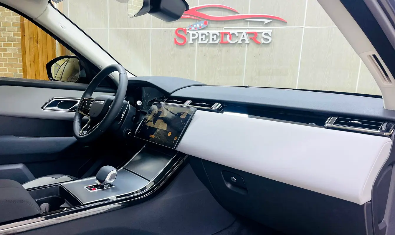 Land Rover Range Rover Velar, 2025 — фото 10 из 10