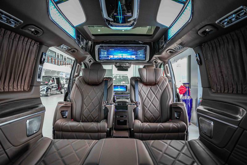 Mercedes-Benz V-Class, 2026 — фото 4 из 10
