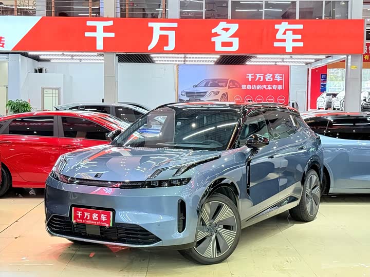 Lynk & Co 08 EM-P Hybrid, 2025 — купить в Санкт-Петербурге под ключ