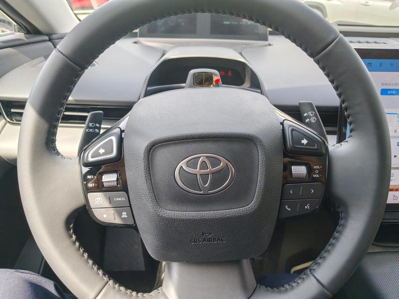 Toyota bZ5, 2026 — фото 8 из 12