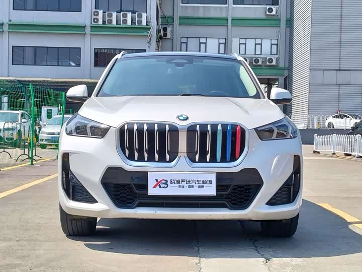 BMW X1, 2023 — фото 5 из 9