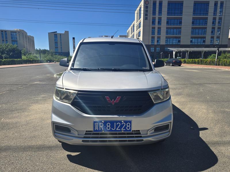 Wuling Hongguang V, 2024 — фото 2 из 12