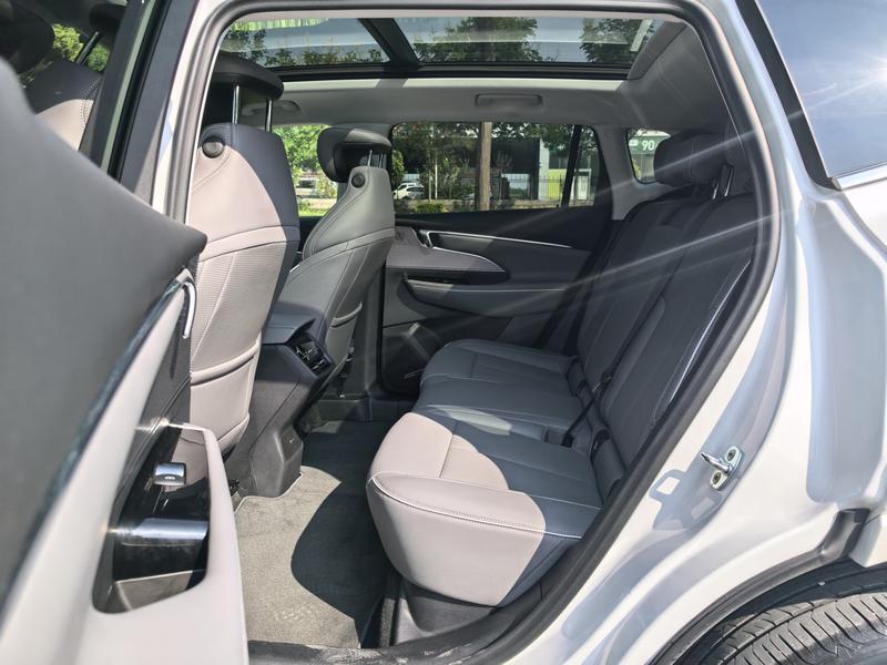 Buick Electra E5, 2025 — фото 10 из 12