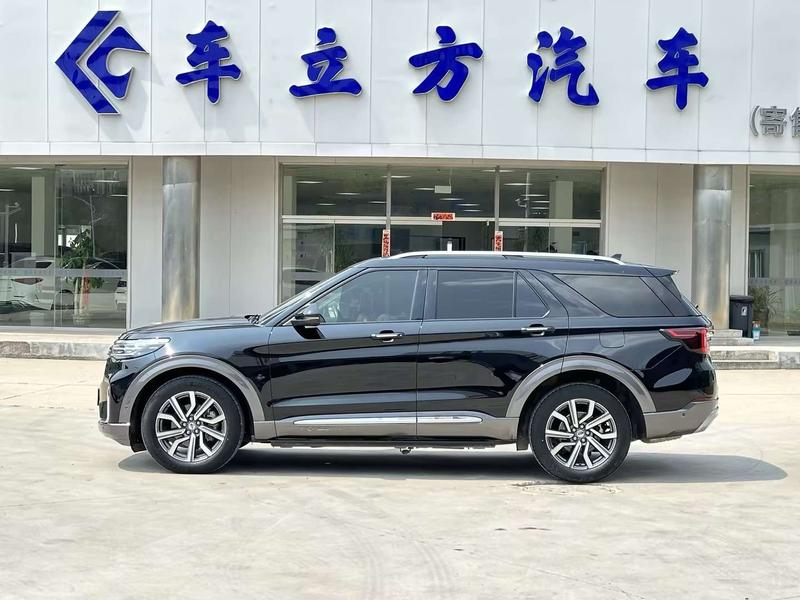 Ford Explorer, 2022 — фото 4 из 10