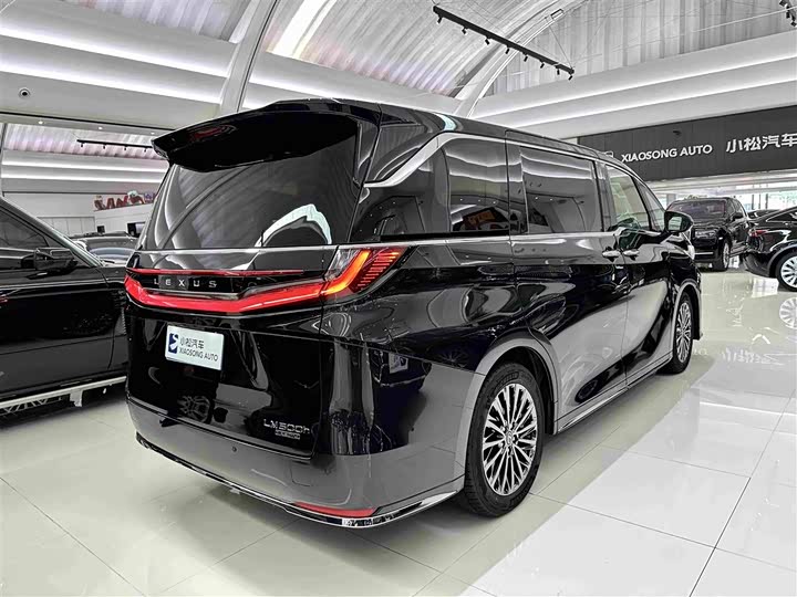 Lexus LM, 2025 — фото 4 из 9