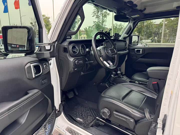 Jeep Gladiator, 2022 — фото 3 из 9