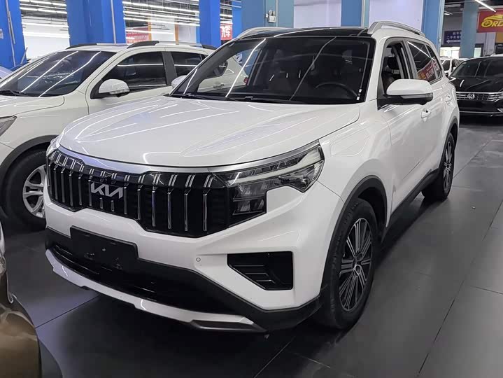Kia Sportage GT-line, 2023 — купить в Туле под ключ