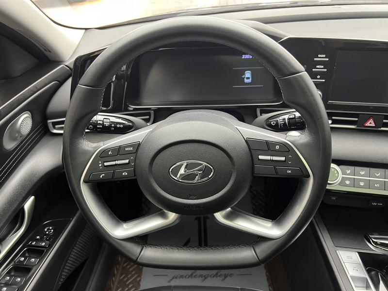 Hyundai Elantra N line, 2022 — фото 10 из 12