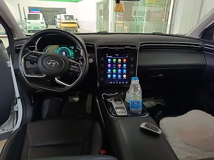 Hyundai Tucson L, 2023 — фото 6 из 9