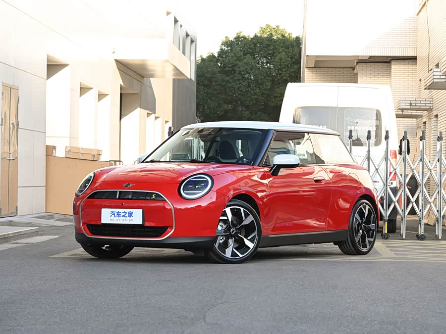 Mini Cooper, 2026 — купить в Воронеже под ключ