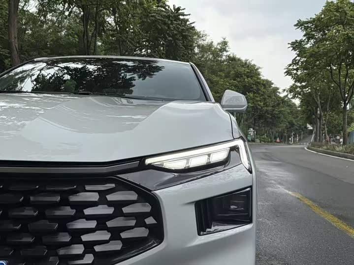 Ford Mondeo, 2023 — фото 8 из 9