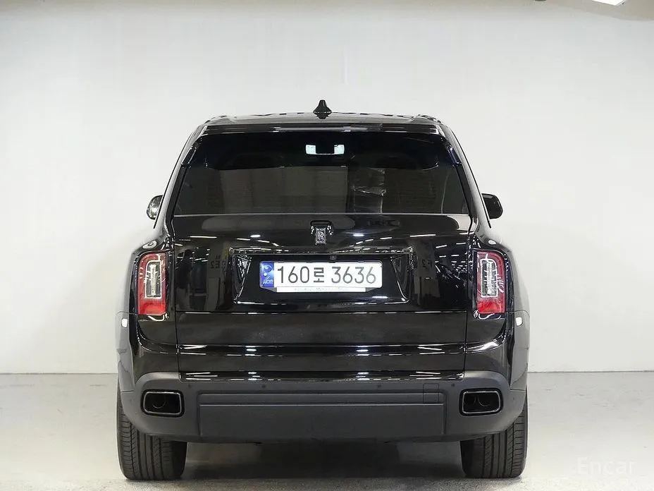 Rolls-Royce Cullinan, 2024 — фото 3 из 12