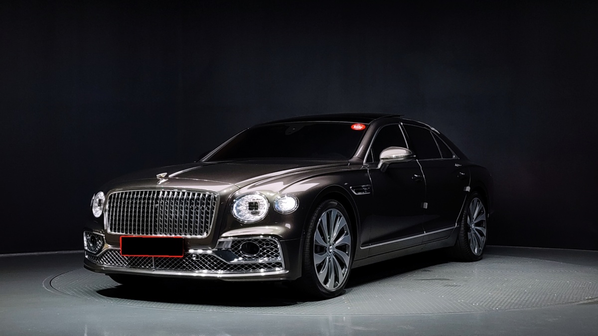 Bentley Flying Spur, 2022 — купить в Йошкар-Оле под ключ