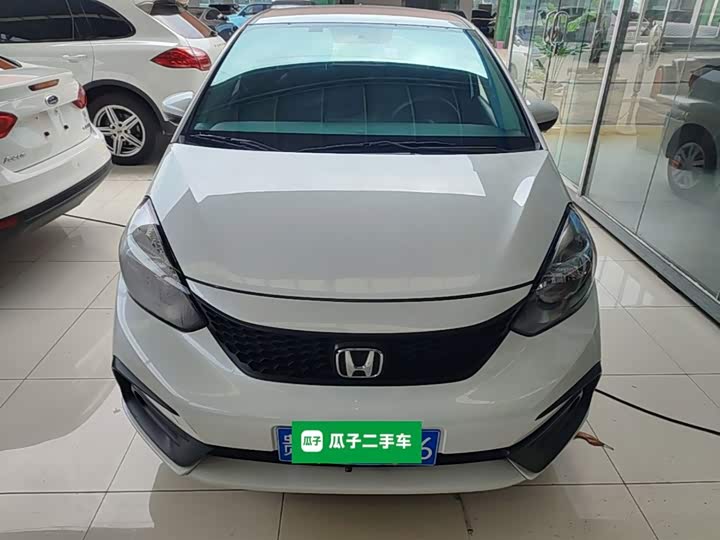 Honda Fit, 2023 — фото 3 из 9