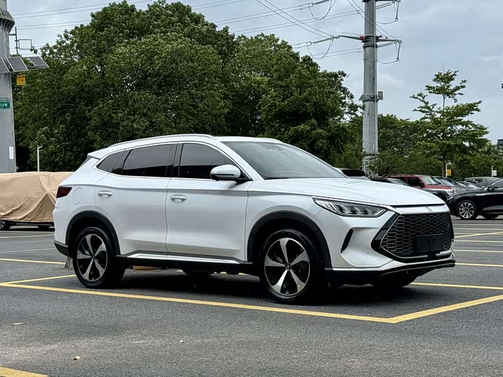 BYD Song Plus Hybrid/EV, 2022 — фото 5 из 9