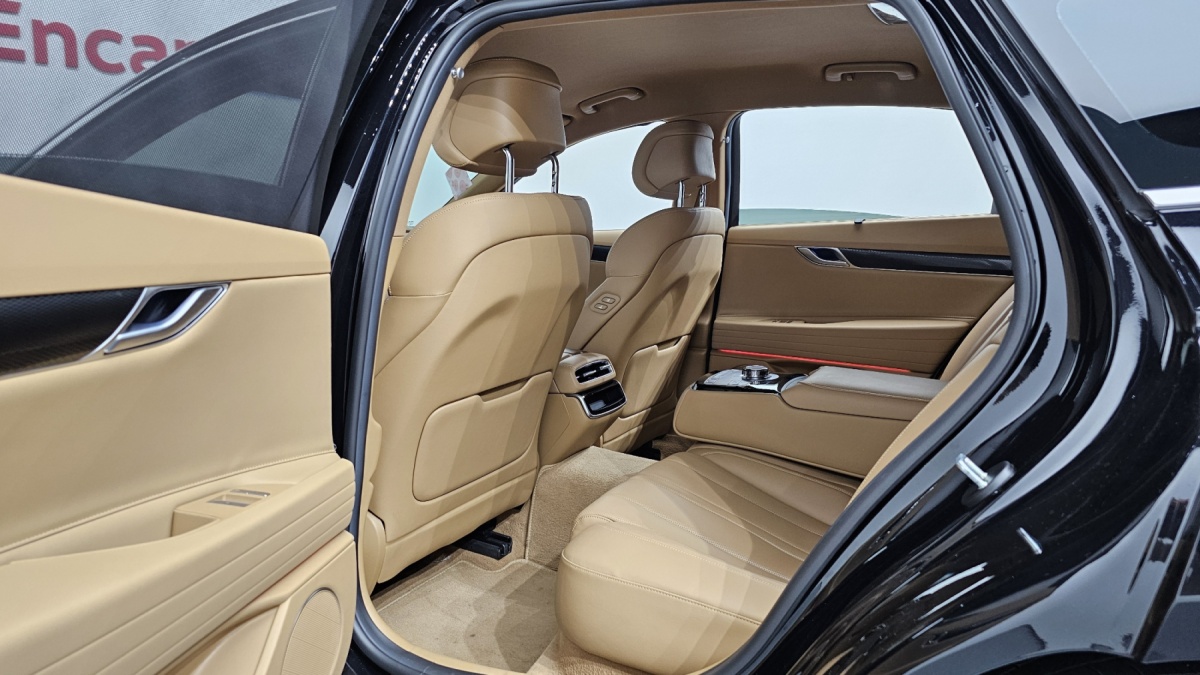 Genesis G80, 2024 — фото 12 из 12