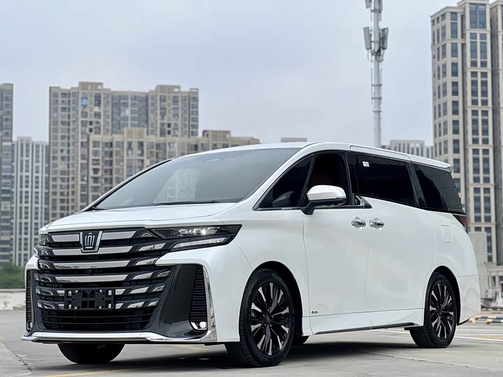 Toyota Vellfire, 2024 — купить в Санкт-Петербурге под ключ