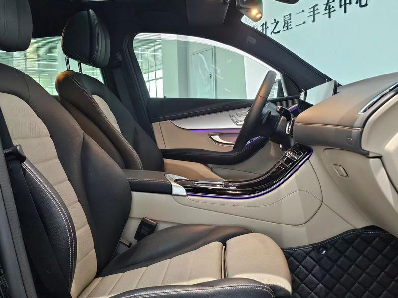 Mercedes-Benz EQC, 2022 — фото 7 из 10