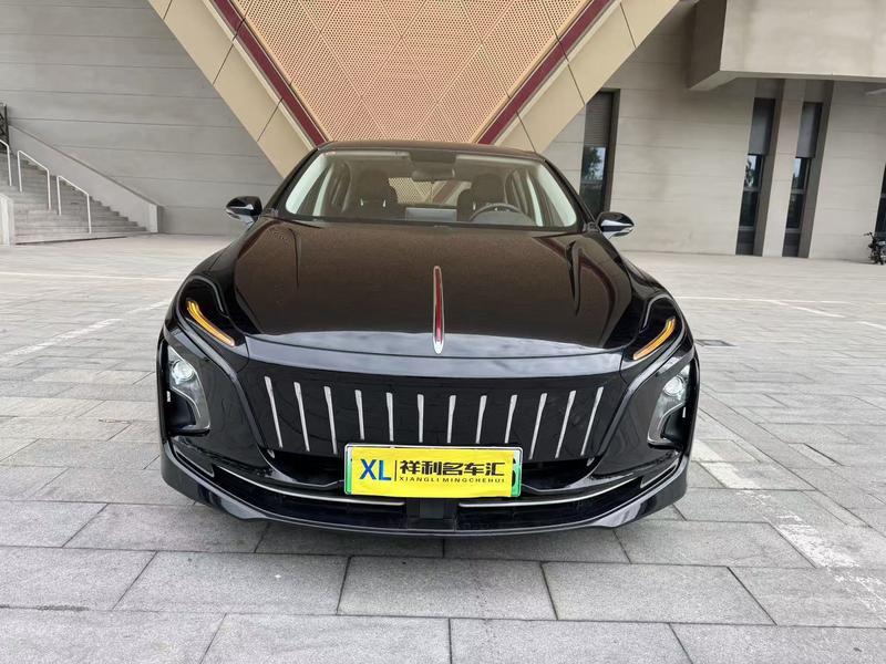 Hongqi E-QM5, 2024 — фото 2 из 10