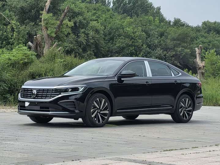 Volkswagen Passat, 2026 — купить в Саратове под ключ