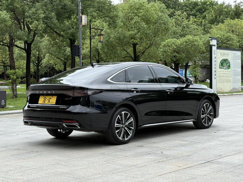 Chery Arrizo 8 Pro, 2025 — фото 7 из 12