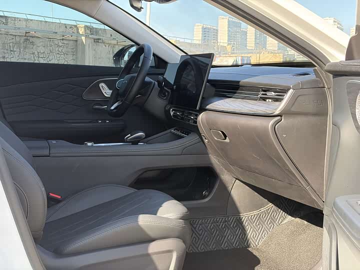 Chery Arrizo 8 Pro, 2026 — фото 8 из 9