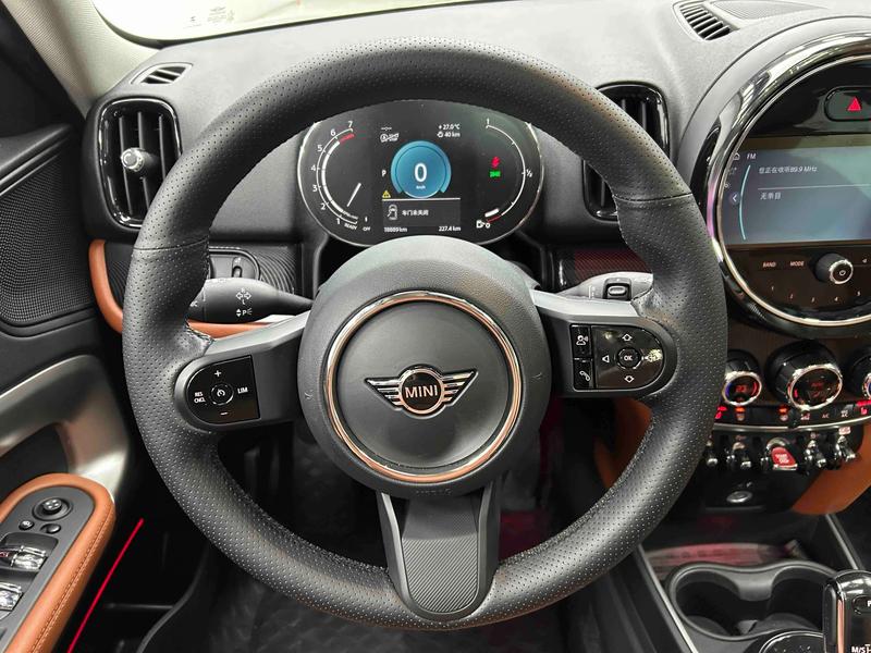 Mini Countryman, 2023 — фото 11 из 12