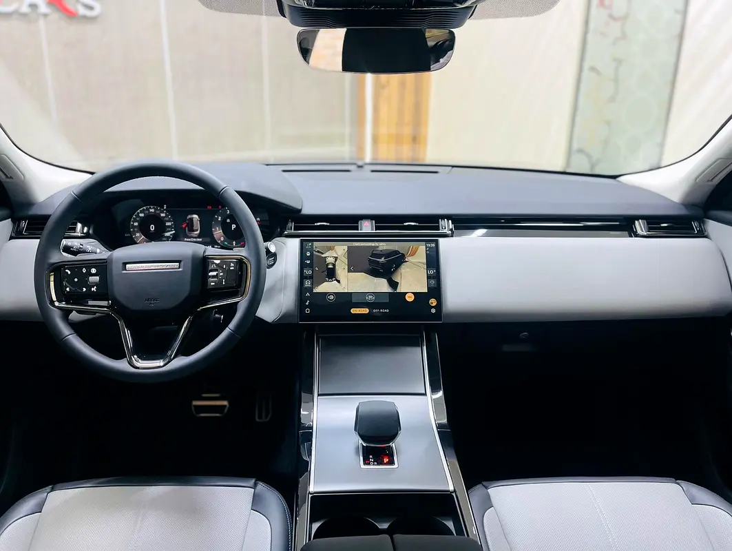 Land Rover Range Rover Velar, 2025 — фото 9 из 10