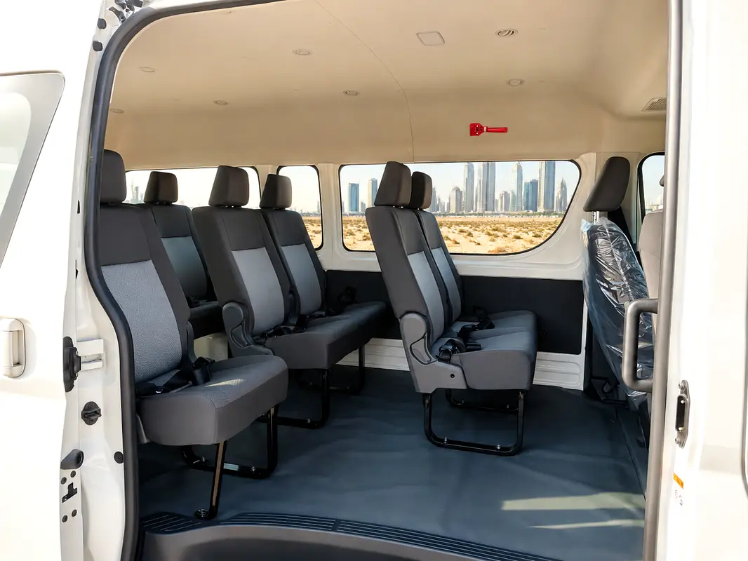 Toyota Hiace, 2026 — фото 8 из 10