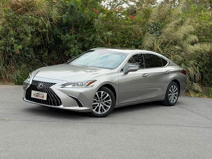 Lexus ES, 2022 — купить в Чебоксарах под ключ