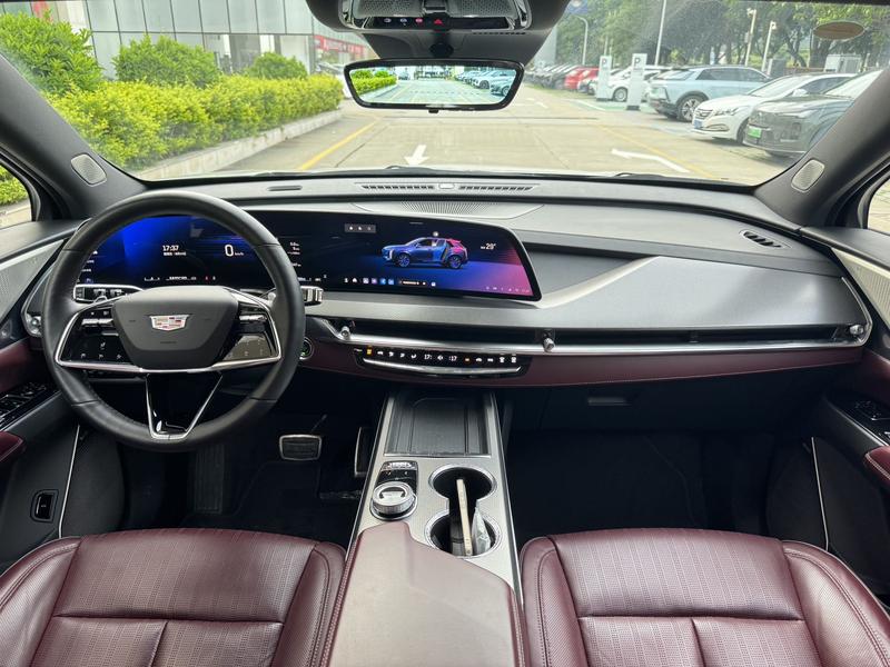 Cadillac XT5, 2024 — фото 9 из 12