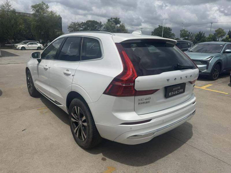 Volvo XC60, 2024 — фото 5 из 12