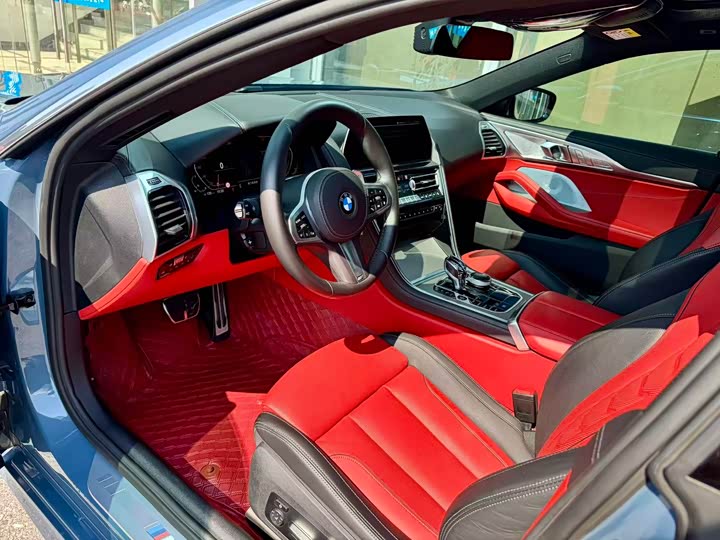BMW 8 Series, 2021 — фото 4 из 9