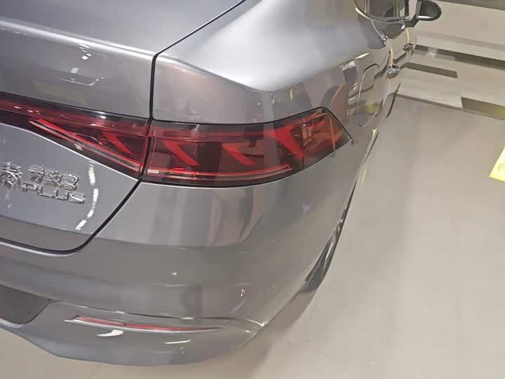 BYD Qin Plus, 2024 — фото 8 из 9