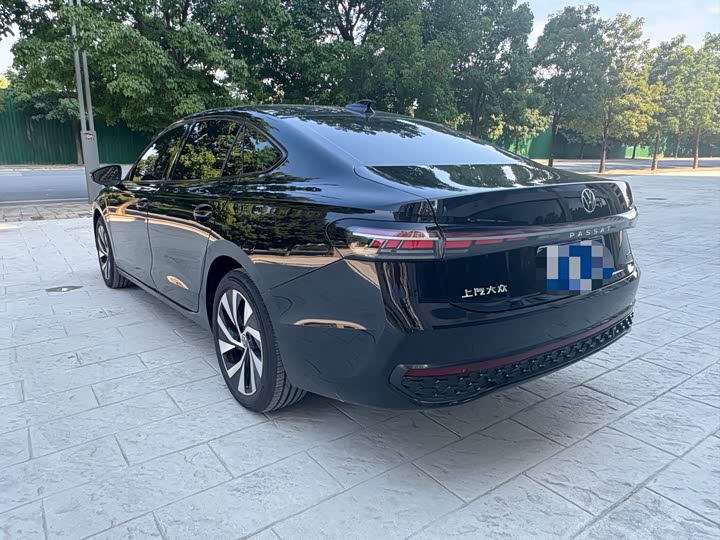 Volkswagen Passat, 2025 — фото 7 из 9