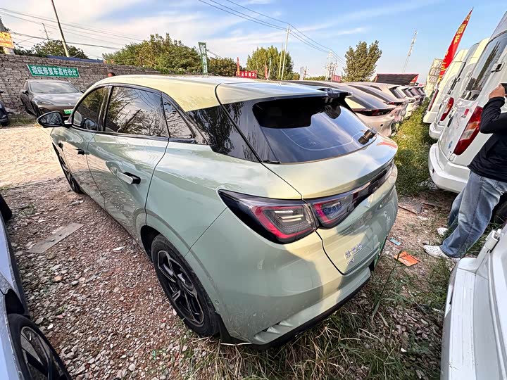 BYD Seal 06 GT, 2024 — фото 8 из 9
