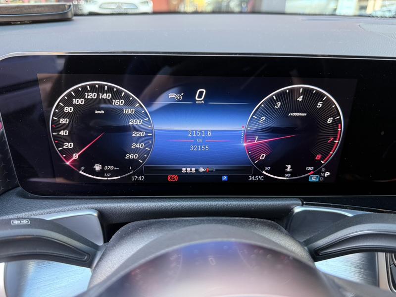 Mercedes-Benz GLB-Class, 2023 — фото 8 из 12