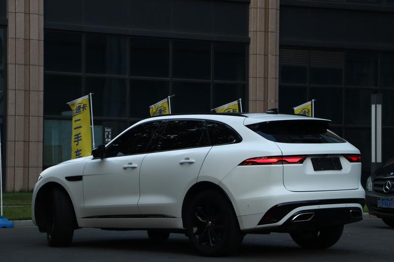 Jaguar F-Pace, 2022 — фото 3 из 12